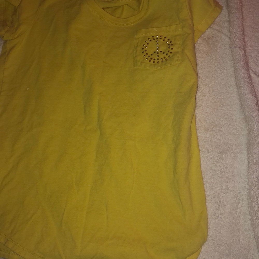 tee shirt